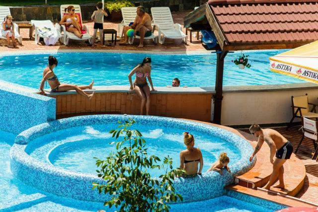 Belvedere Holiday Club ...Vip Ap. 반스코 외부 사진